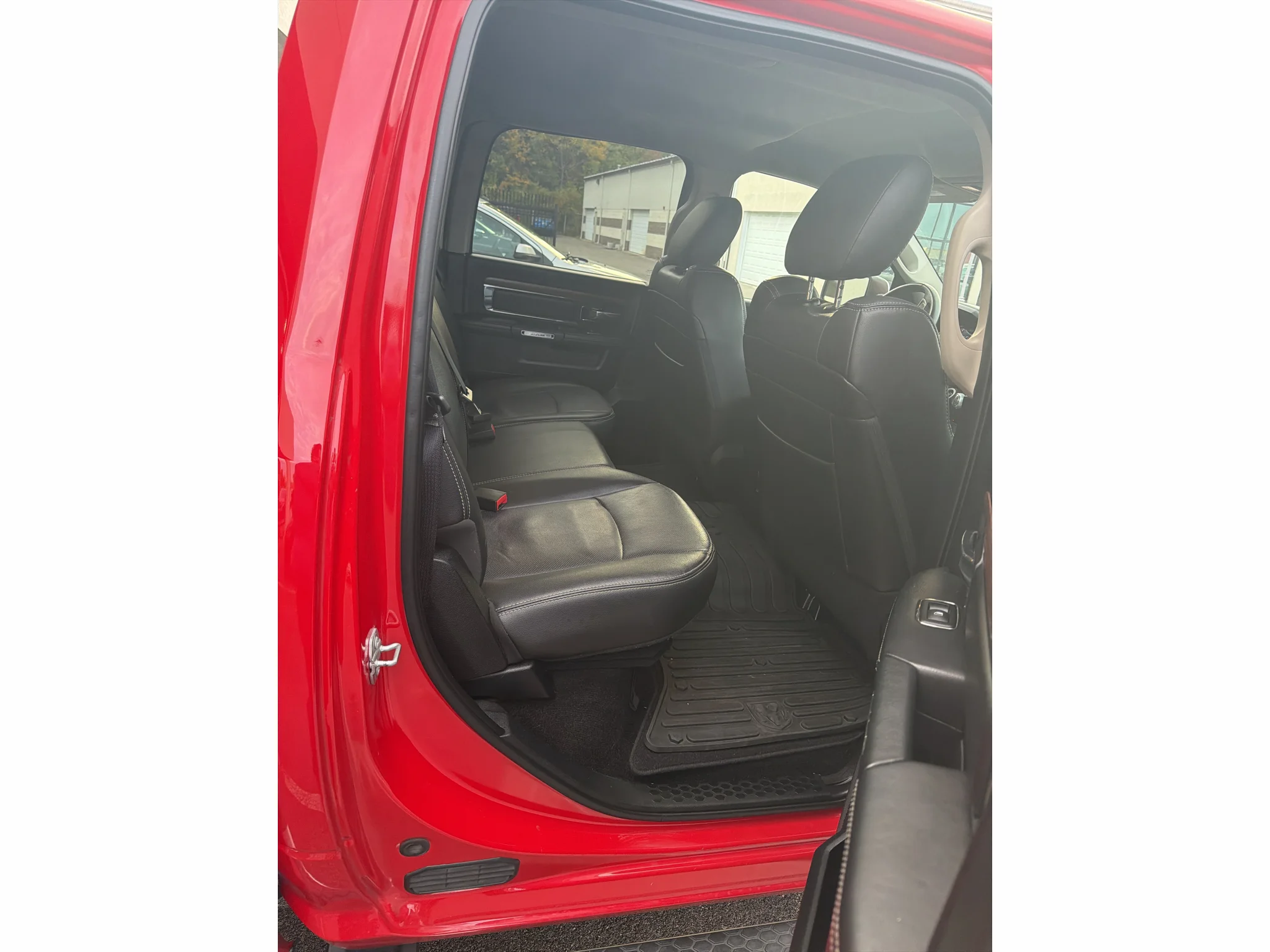 Used 2015 Flame Red Clearcoat Ram Laramie image 9