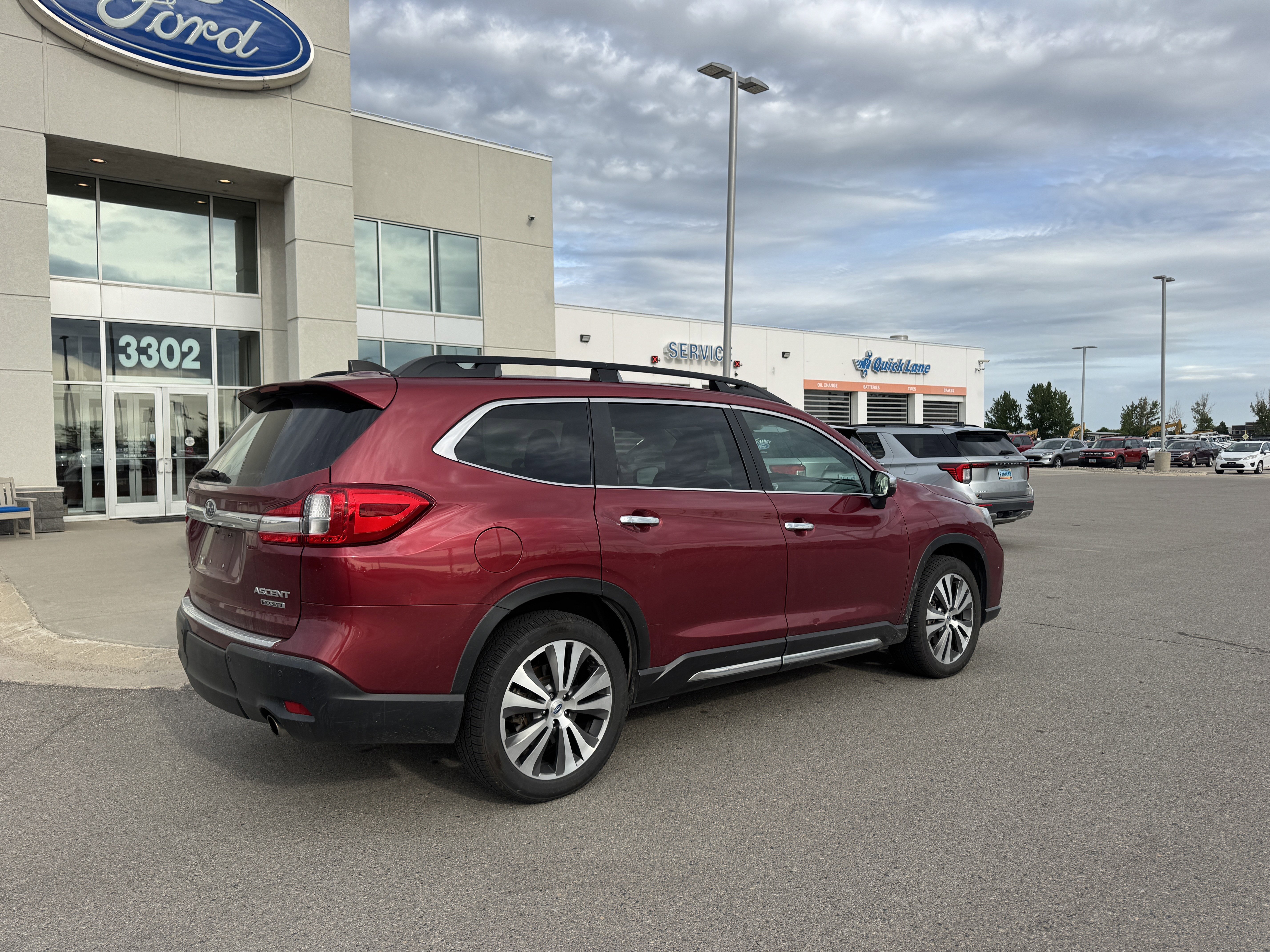 Used 2019 Crimson Red Pearl Subaru Touring image 4