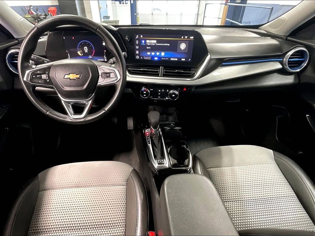 Used 2025 Red Chevrolet LT image 22