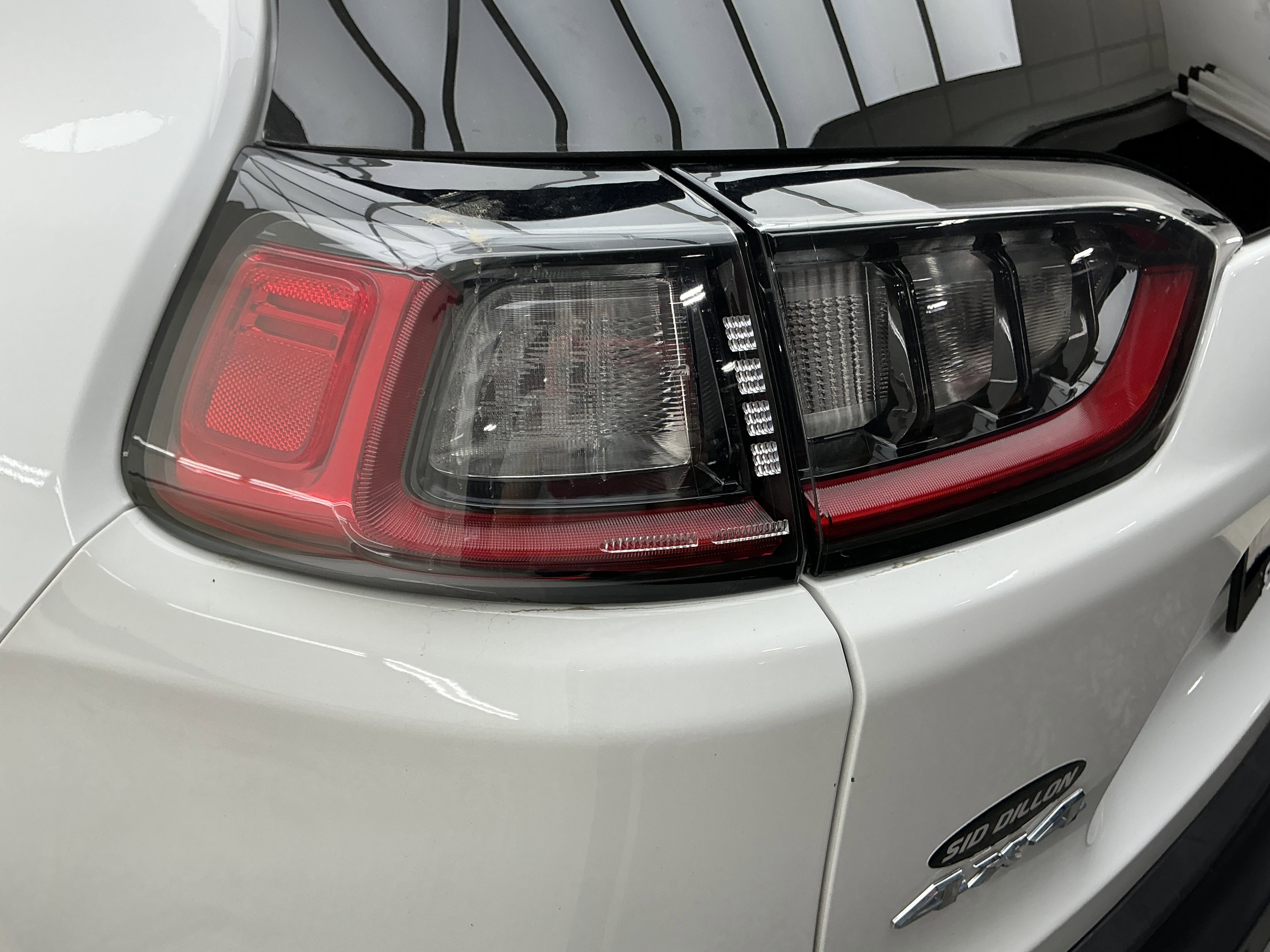 Used 2019 Bright White Clearcoat Jeep Limited image 22