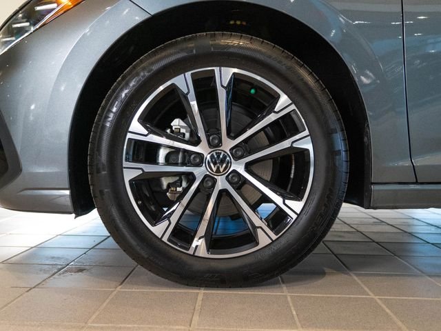 2025 Volkswagen Jetta Sport - Photo 9