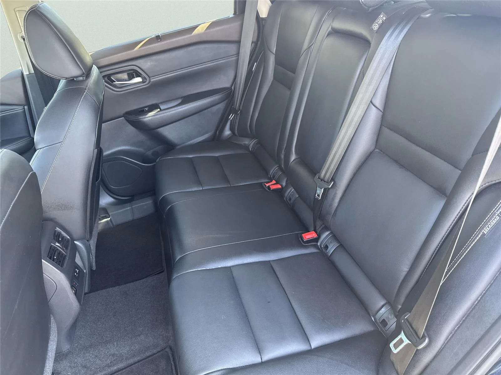 Used 2023 Super Black Nissan SL image 31