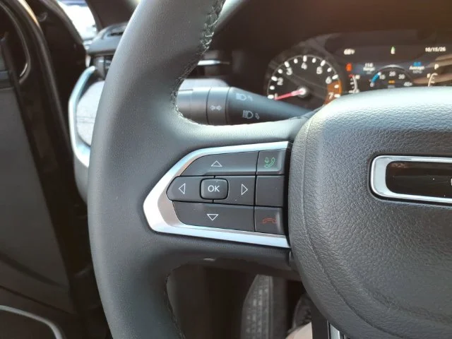 Used 2024 Black Jeep Latitude image 23