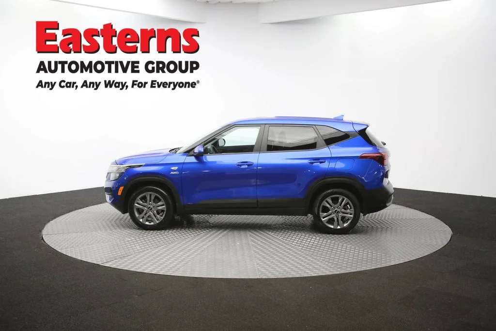 Used 2022 Blue Kia LX image 59