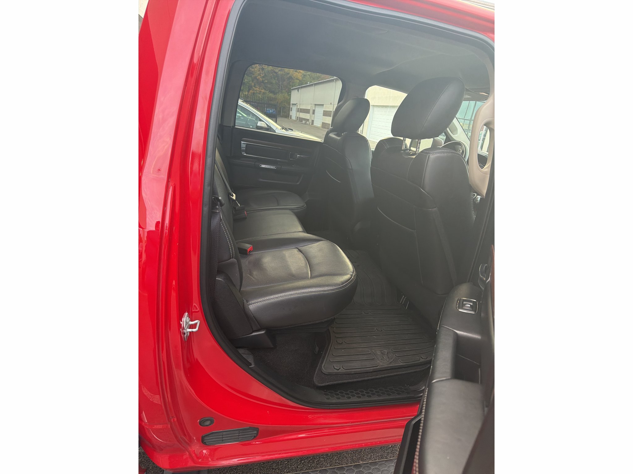 Used 2015 Flame Red Clearcoat Ram Laramie image 9
