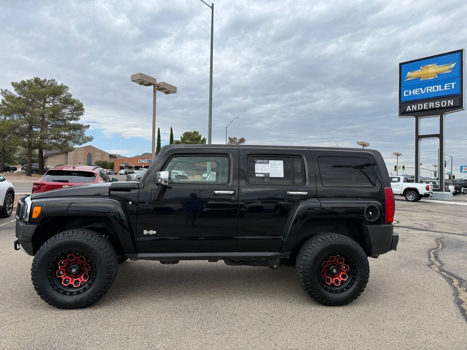 Used 2008 Black Hummer H3x image 8