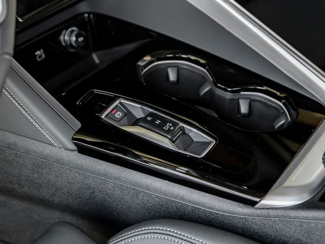 Used 2025 Mythos Black Metallic Audi 2.0T Premium Plus image 19