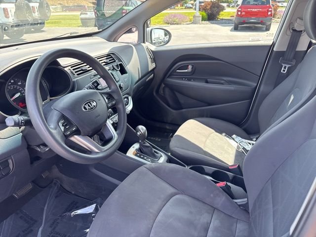 Used 2013 Silver Kia LX image 16