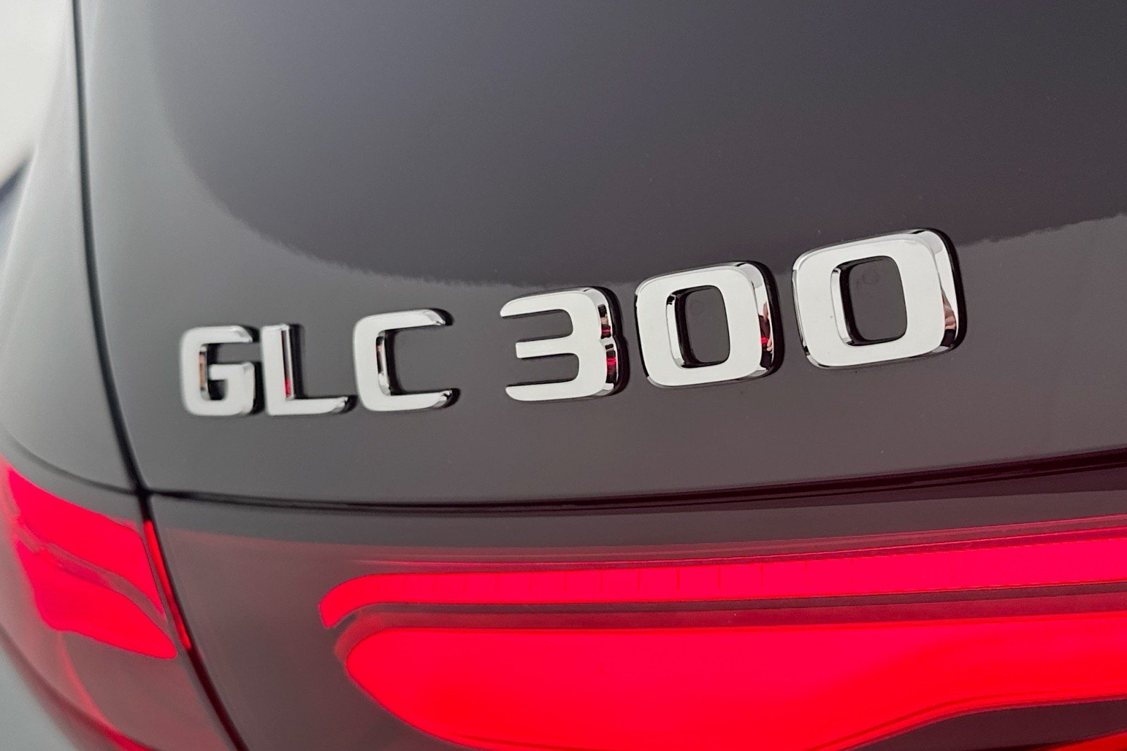 Certified Used 2025 Black Mercedes-Benz 300 image 9