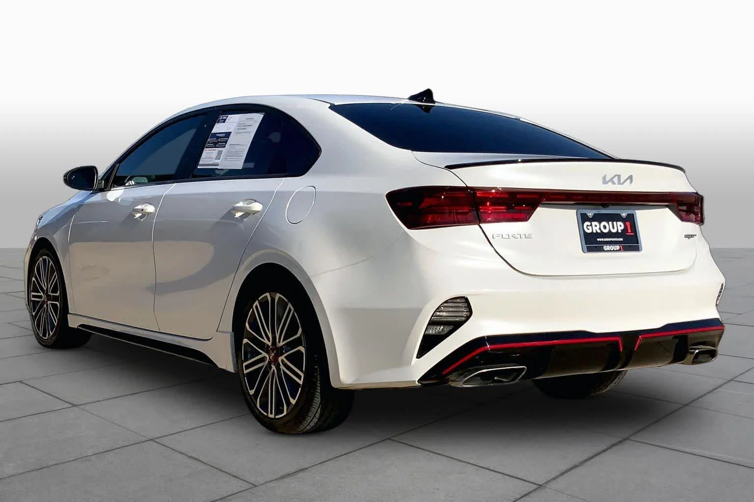 Used 2022 Snow White Pearl Kia GT image 11