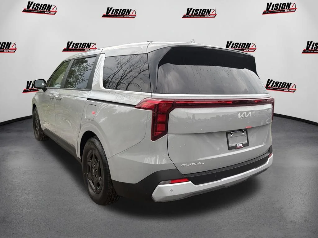 New 2027 White Kia LXS image 7