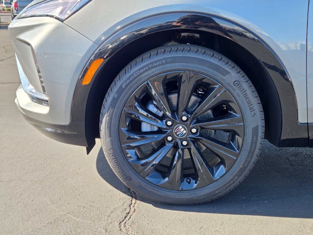 2026 Buick Envista Sport Touring - Photo 7