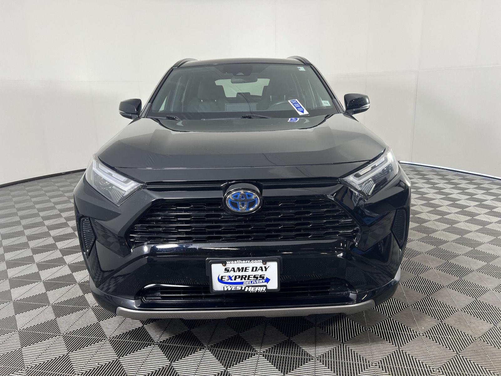 Used 2022 Midnight Black Metallic Toyota Hybrid SE image 8