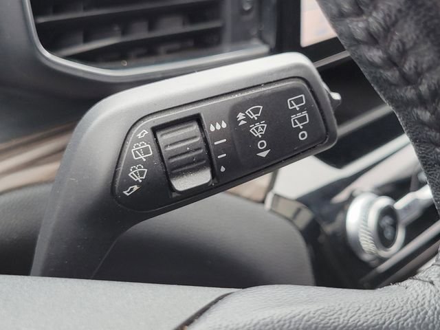 2022 Ford Explorer Limited - Photo 17