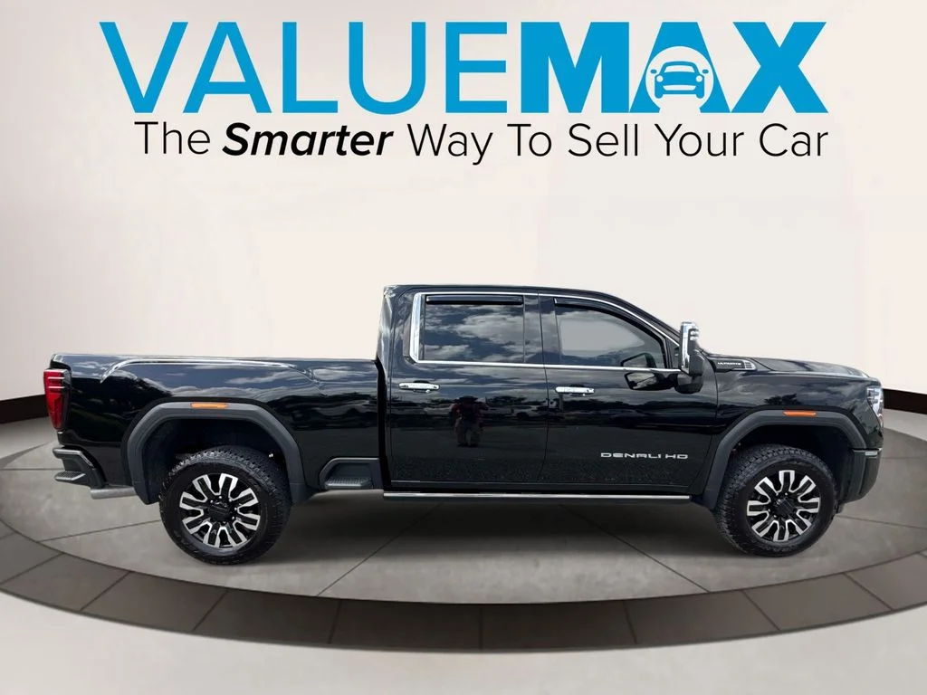 Used 2025 Black GMC Denali Ultimate image 2