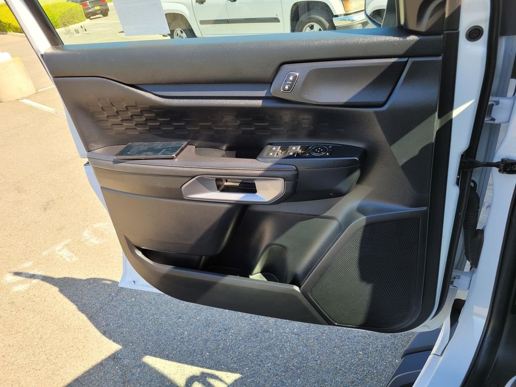 Used 2024 White Ford XLT image 27
