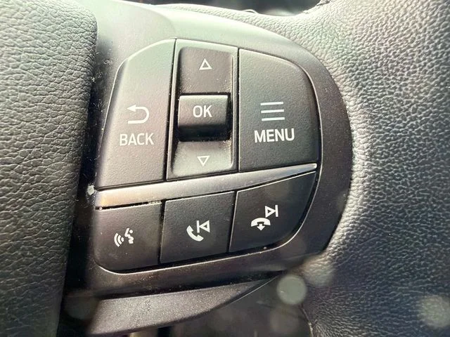 Used 2020 Black Ford XLT image 27
