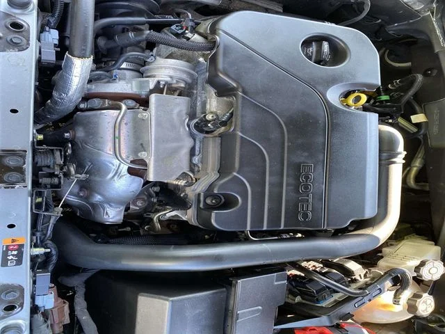 Used 2024 Gray Chevrolet LT image 31