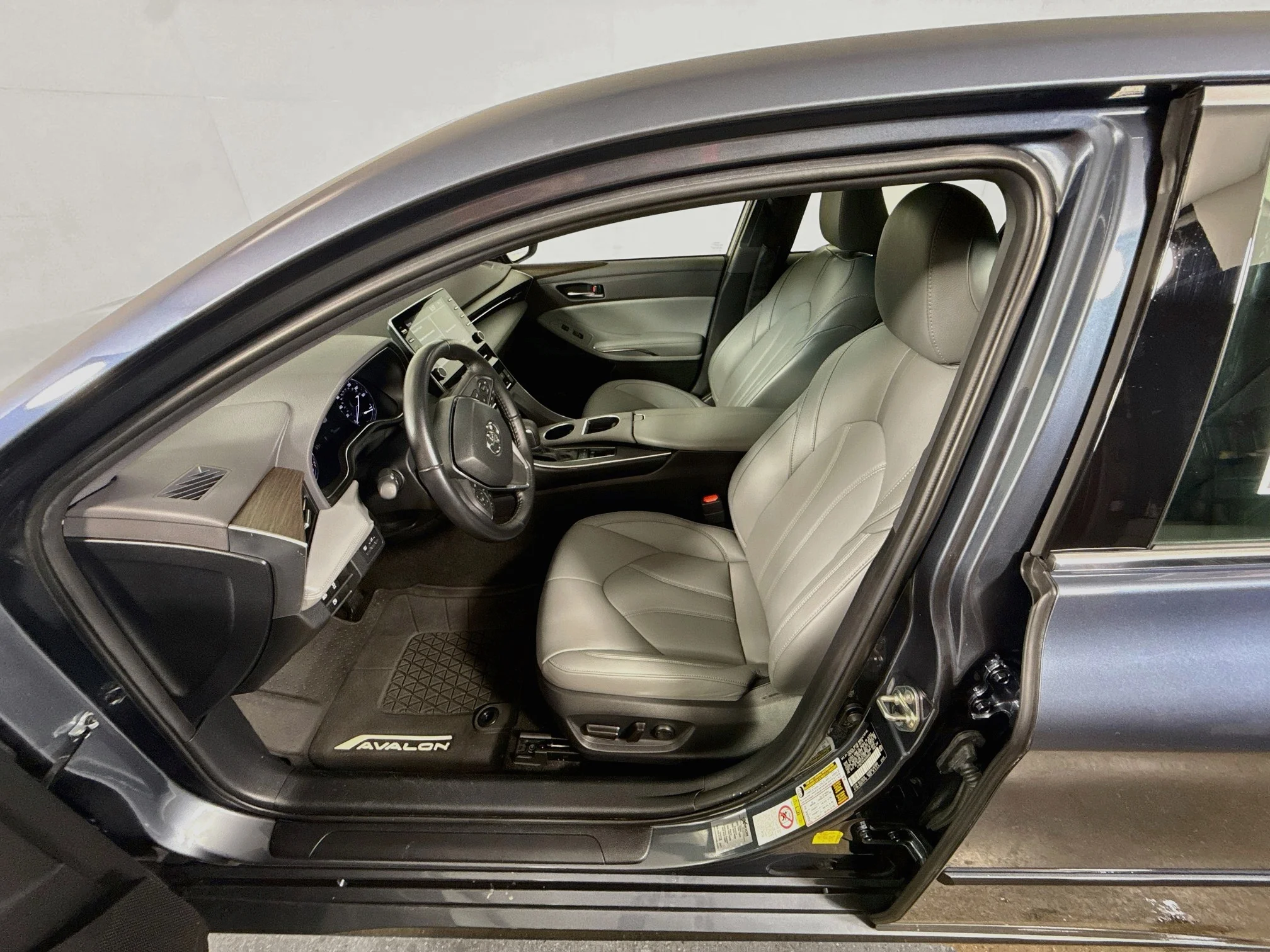 Used 2019 Harbor Gray Metallic Toyota Hybrid XLE image 19