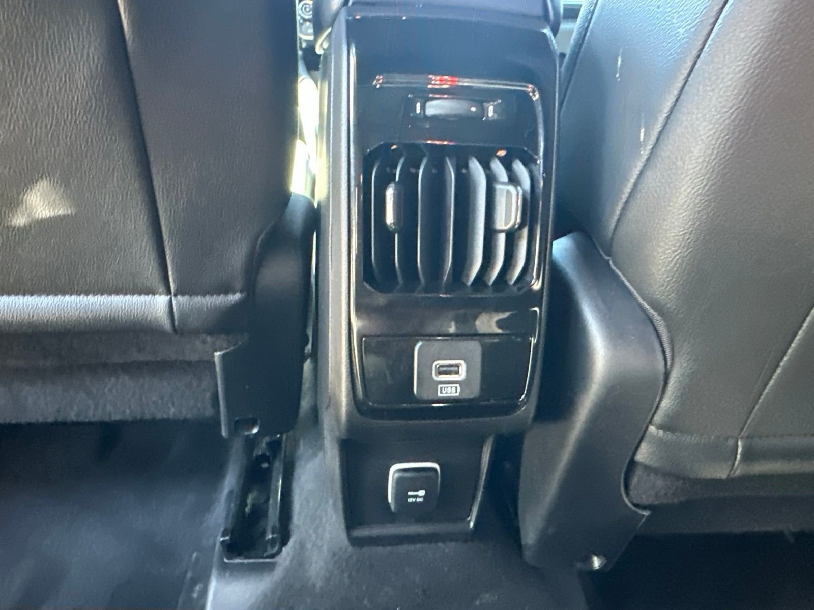 Used 2024 Silver Jeep Trailhawk image 22