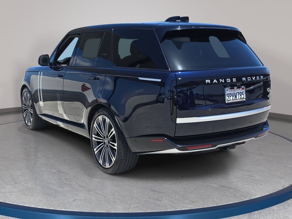 Certified Used 2023 Portofino Blue Metallic Land Rover Autobiography image 7