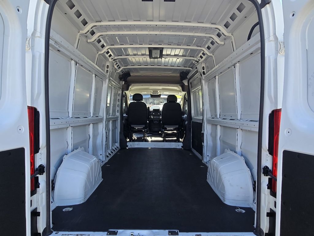 Used 2025 Bright White Clearcoat Ram Tradesman image 9