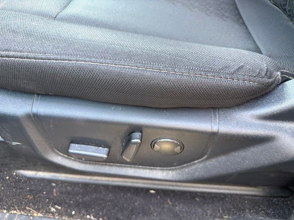Used 2020 Black Ford XLT image 19