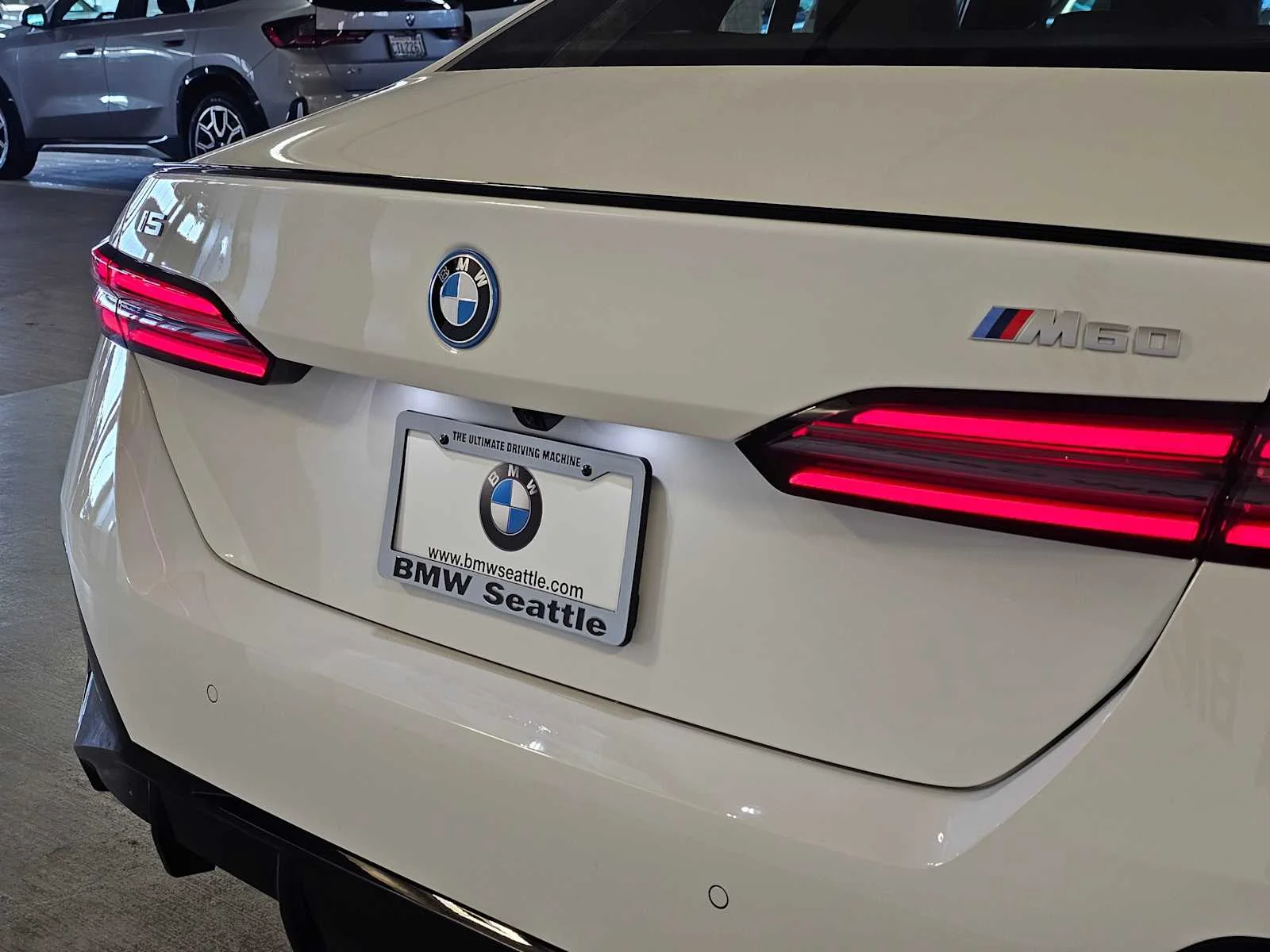New 2026 Alpine White BMW M60 image 39