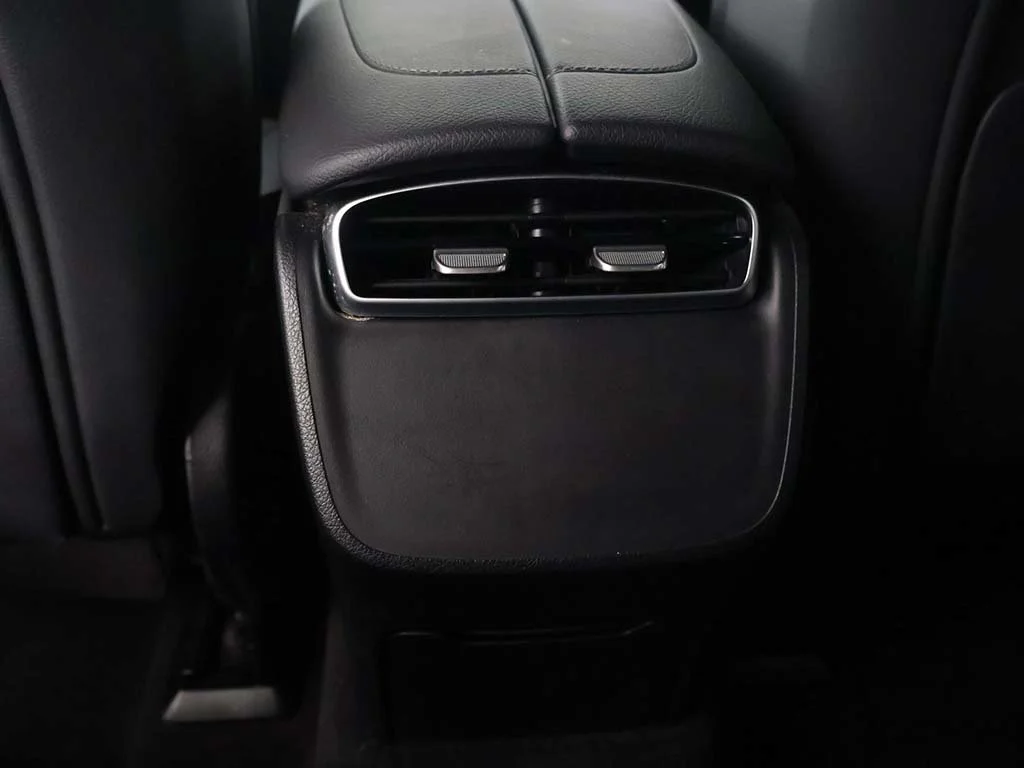 Used 2023 Black Mercedes-Benz 500 SUV image 47