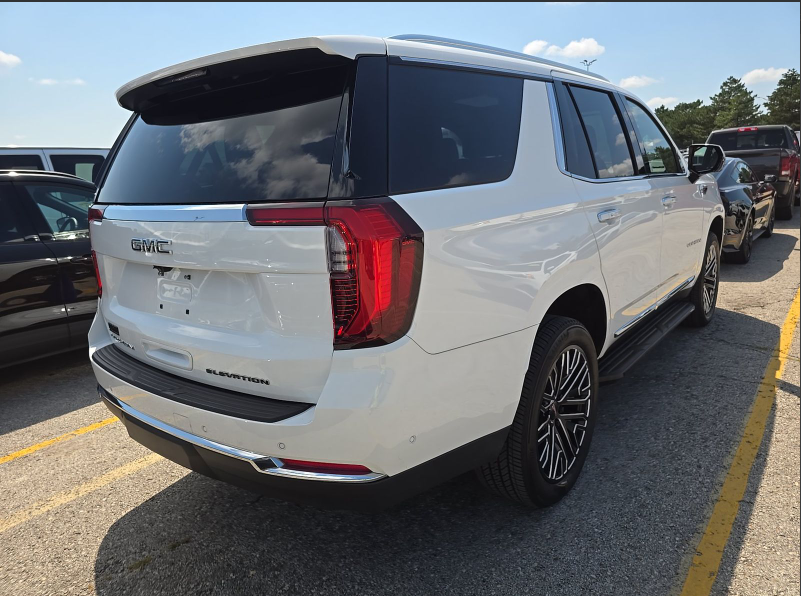 Used 2025 White GMC Elevation image 2