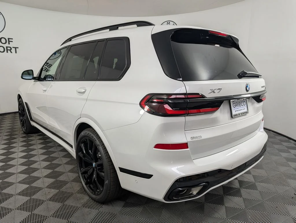 New 2027 White BMW xDrive40i image 8