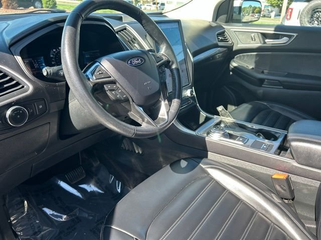 Used 2024 Silver Metallic Ford SEL image 15