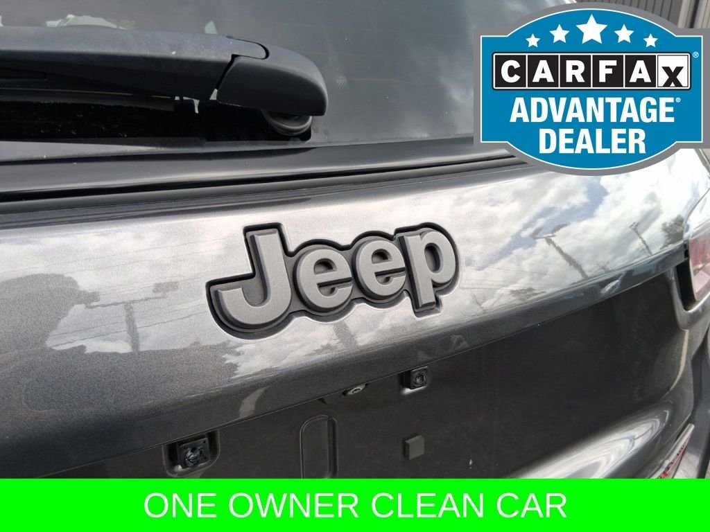 Used 2023 Gray Jeep Trailhawk image 13