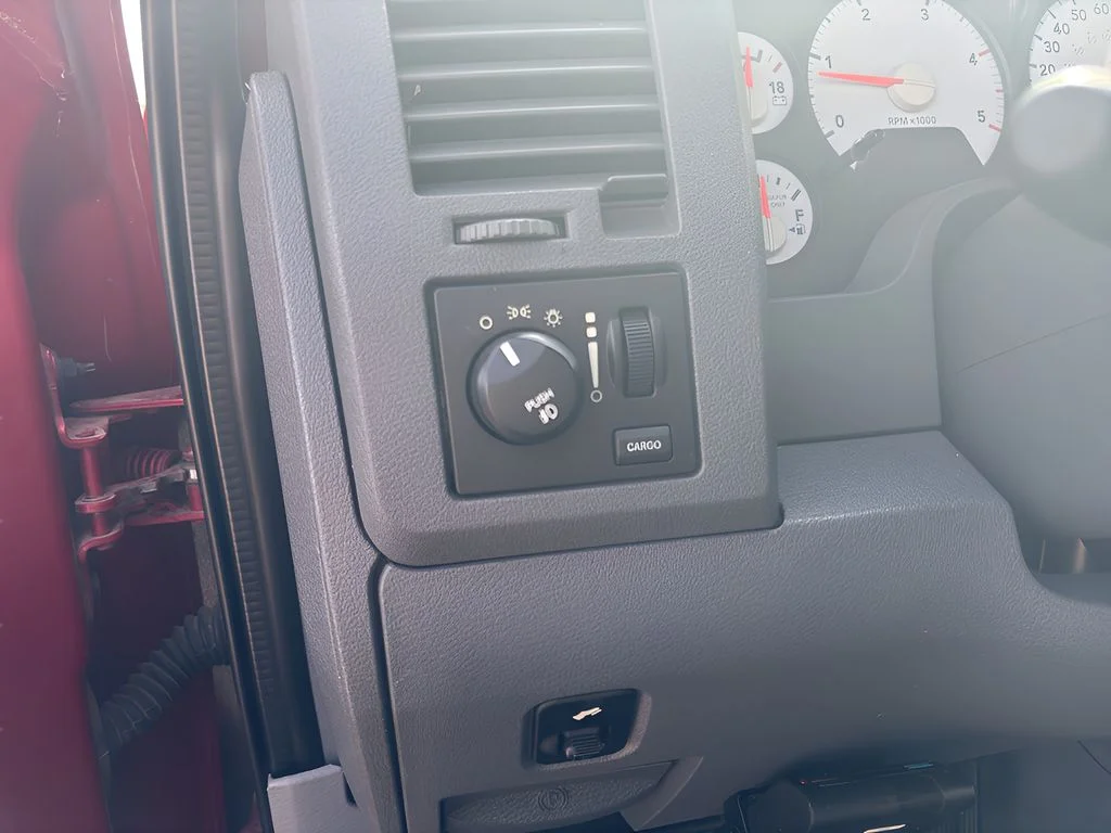 Used 2008 Maroon Dodge Laramie image 24