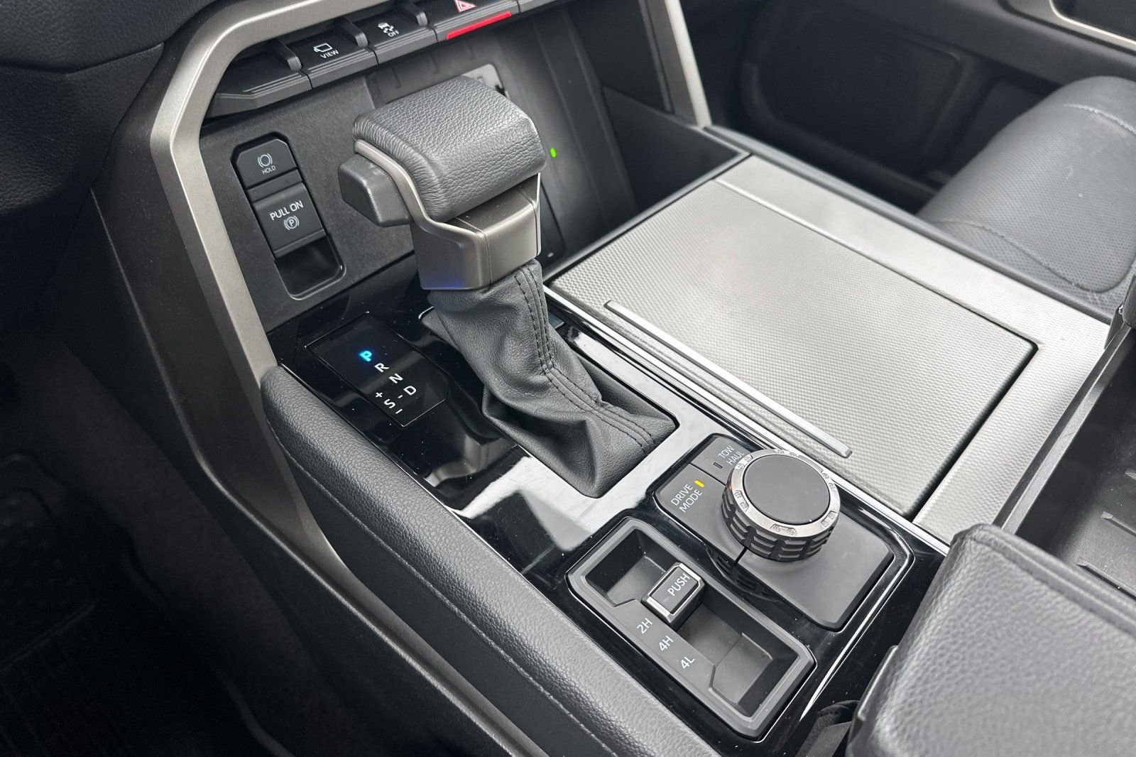 2024 Toyota Sequoia Limited - Photo 22