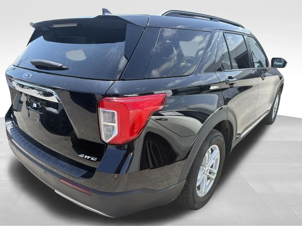 Used 2024 Black Ford XLT image 21
