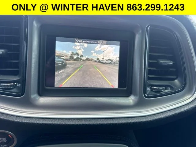 Used 2022 Red Dodge SXT image 10
