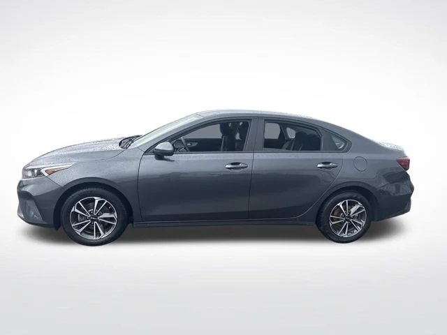 Used 2024 Kia Forte LXS with VIN 3KPF24AD8RE755883 for sale in New Bedford, MA