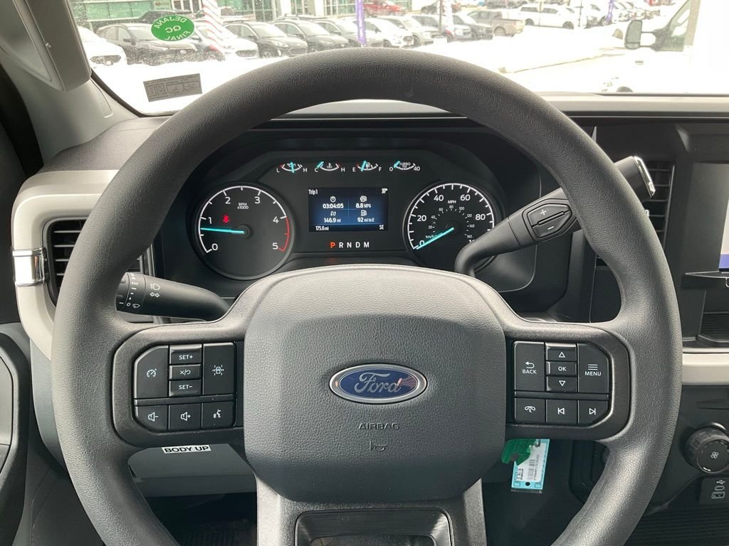 New 2026 Oxford White Ford F-450® XL image 7