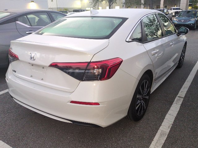 Used 2024 White Honda EX image 2