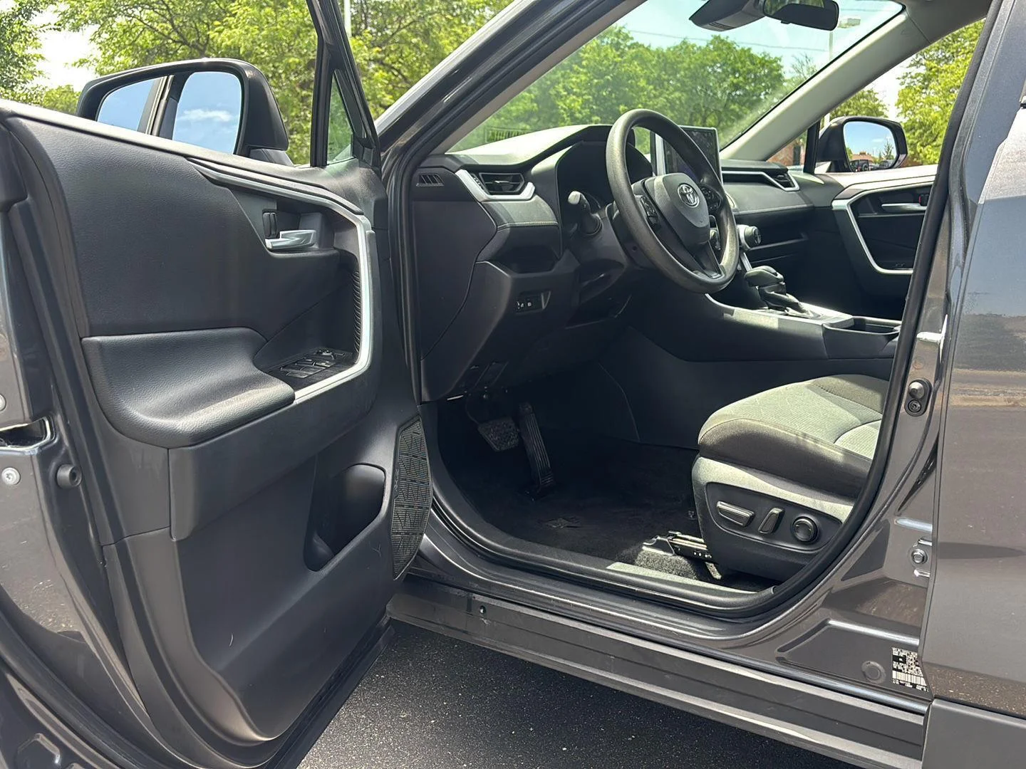 Certified Used 2025 Magnetic Gray Metallic TOYOTA  image 2