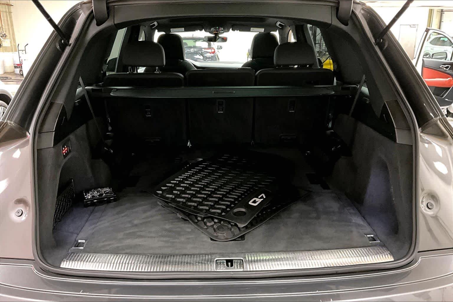 Used 2021 Samurai Gray Metallic Audi Premium Plus image 36