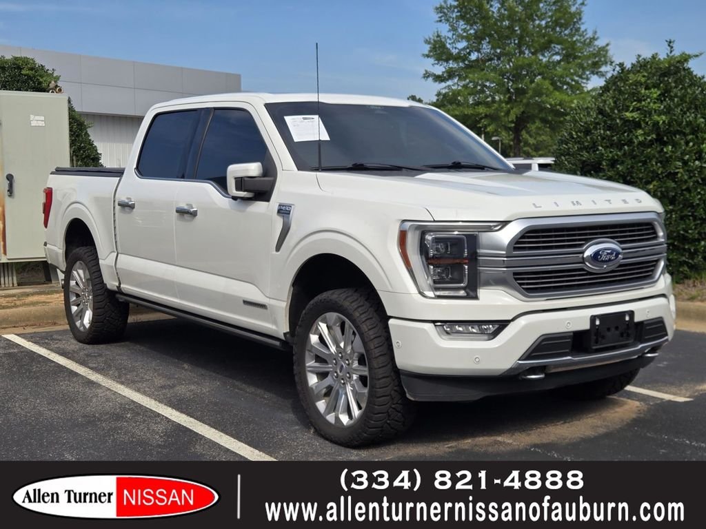Used 2021 White Ford Limited image 1