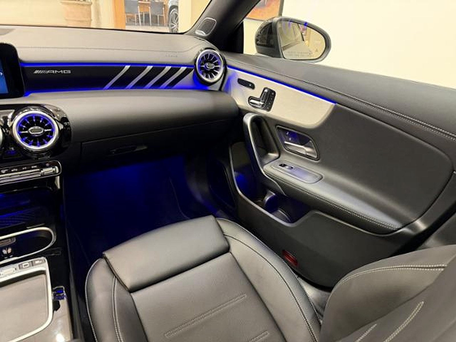 Certified Used 2025 Cirrus Silver Metallic Mercedes-Benz AMG® CLA 35 image 14