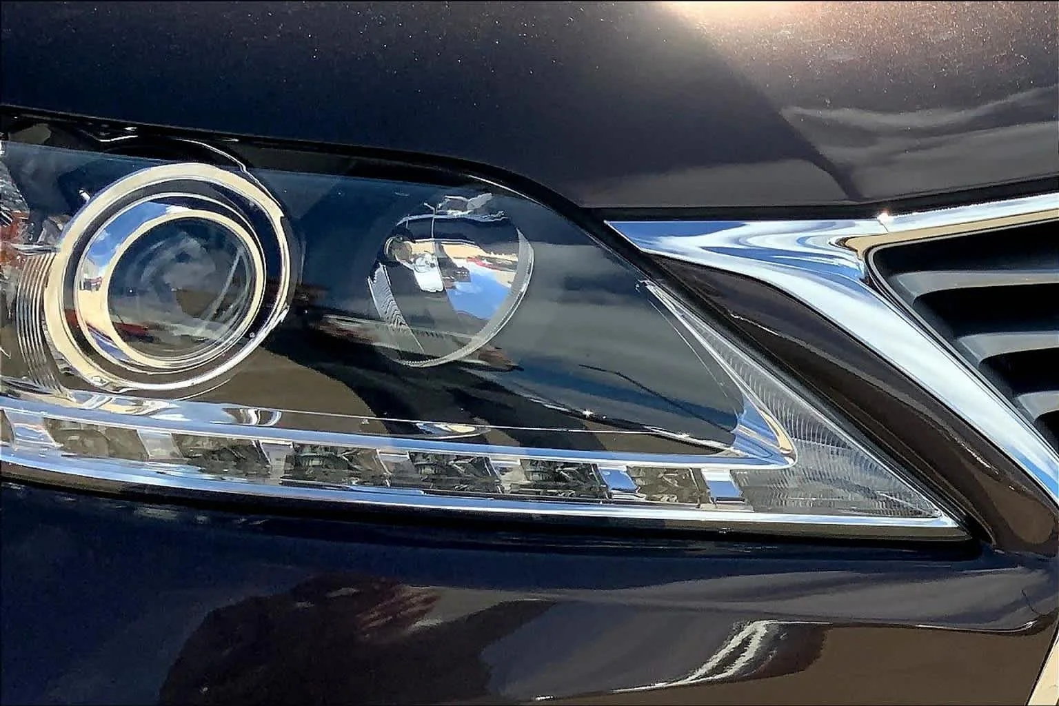 Used 2013 Fire Agate Lexus  image 29