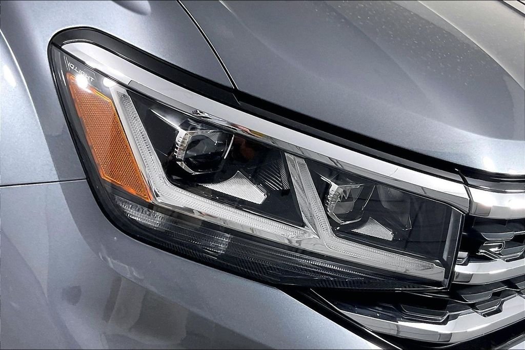 2023 Volkswagen Atlas SEL Premium R-Line - Photo 30