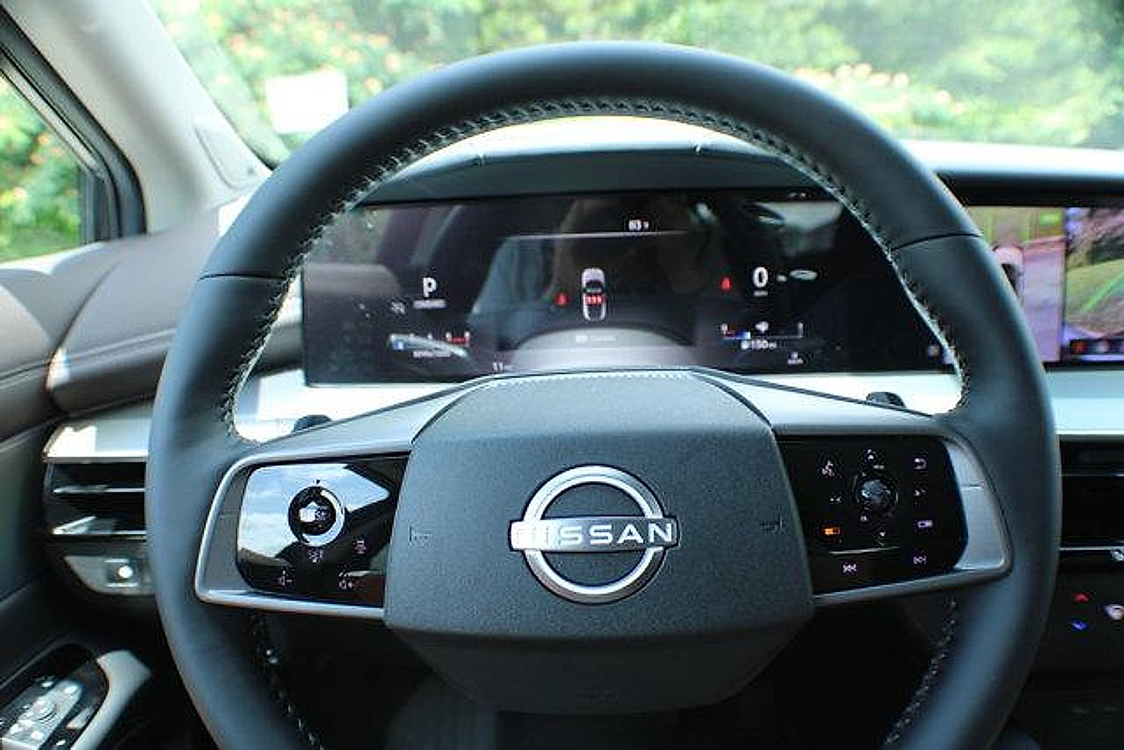 2025 Nissan Murano Platinum - Photo 8