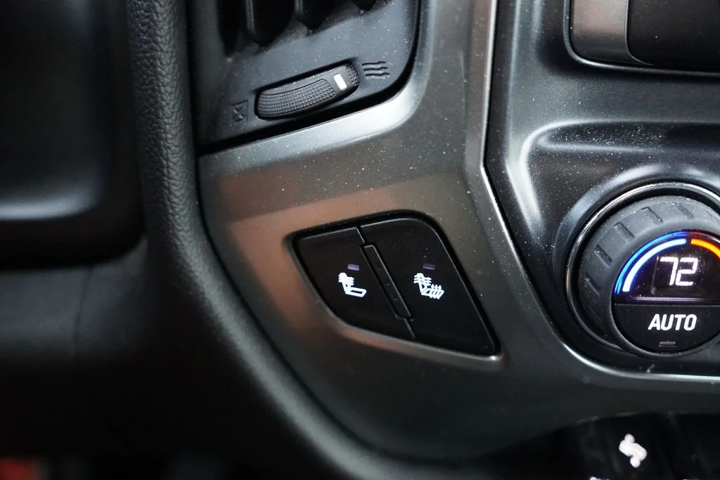 Used 2017 Black Chevrolet LT image 6