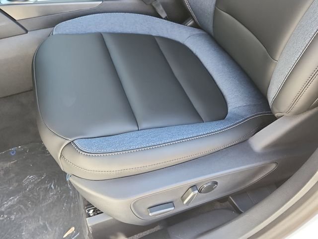 New 2025 Oxford White Ford Outer Banks® image 8