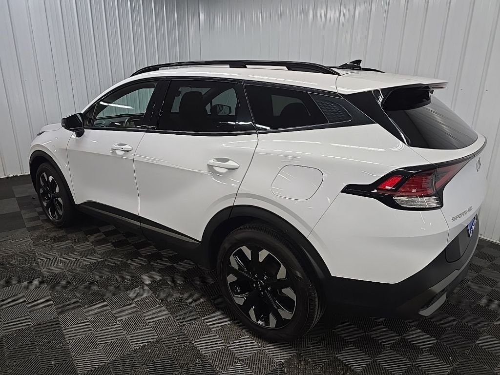 Used 2023 White Kia X-Line image 8